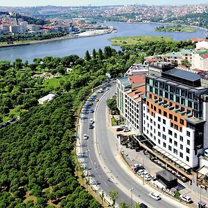 Moevenpick Golden Horn 5* איסטמבול